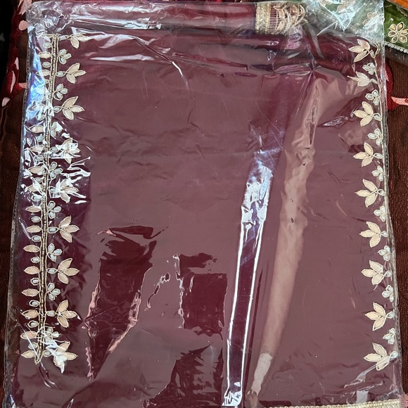 Women dresses - Picture 6 of 6